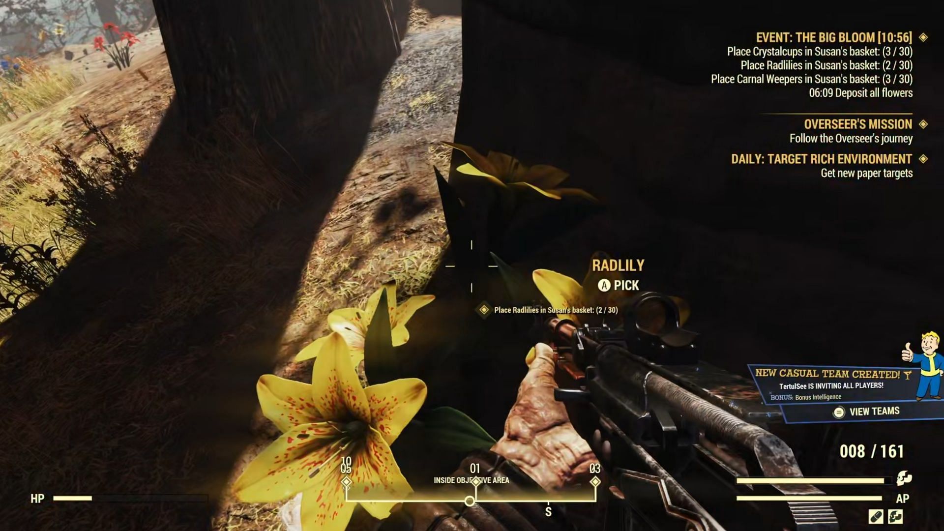 Grab up all the flowers you can and put them in the basket (Image via ZeniMax Online Studio)